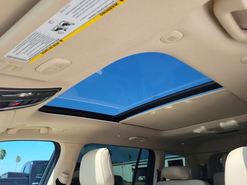 Used 2021 Jeep Grand Cherokee L Limited image 17