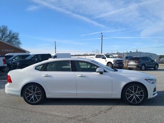 Used 2018 Volvo S90 T5 Momentum w/ Convenience Package video 2