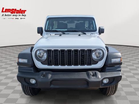 Used 2024 Jeep Wrangler Sport image 8