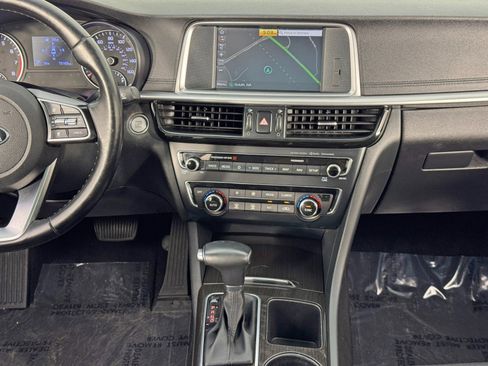 Used 2020 Kia Optima Premium image 24