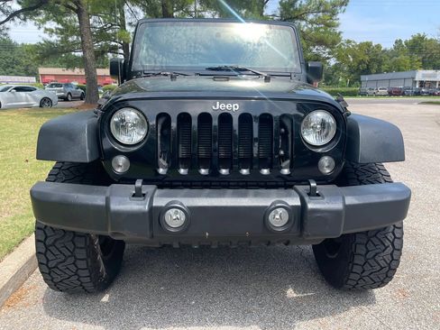Used 2017 Jeep Wrangler Unlimited Sport w/ Quick Order Package 24S AWD/4WD image 8