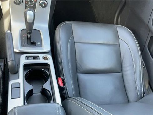 Used 2013 Volvo C70 T5 image 19