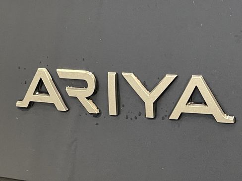 Used 2024 Nissan Ariya AWD image 24