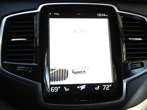 Used 2019 Volvo XC90 T8 Inscription w/ Advanced Package image 30