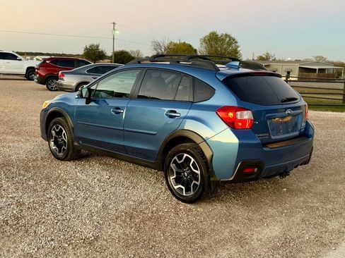 Used 2016 Subaru Crosstrek 2.0i Limited w/ Popular Package #2 image 7