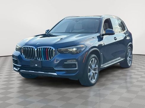 Used 2020 BMW X5 xDrive50i w/ Premium Package AWD/4WD image 4