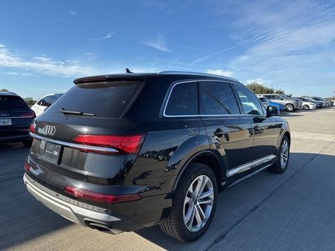 Used 2025 Audi Q7 3.0T Premium Plus image 3