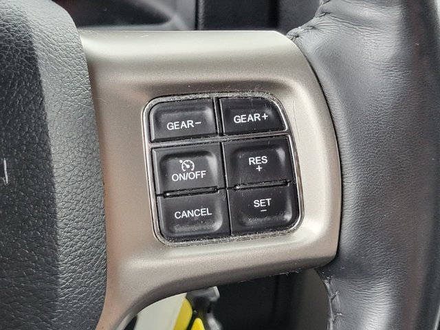Used 2018 RAM 1500 Laramie AWD/4WD image 15