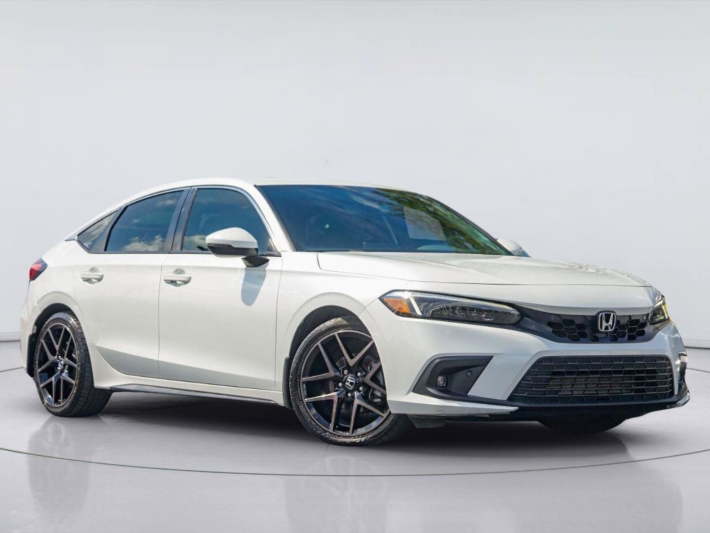 Used 2022 Honda Civic Sport Touring image 1