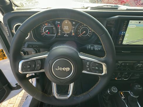 Certified 2024 Jeep Wrangler Sahara w/ Technology Group image 26