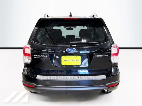 Used 2018 Subaru Forester 2.5i Premium AWD/4WD image 6