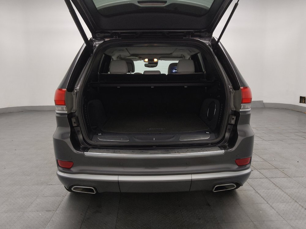 Used 2018 Jeep Grand Cherokee Summit AWD/4WD image 29