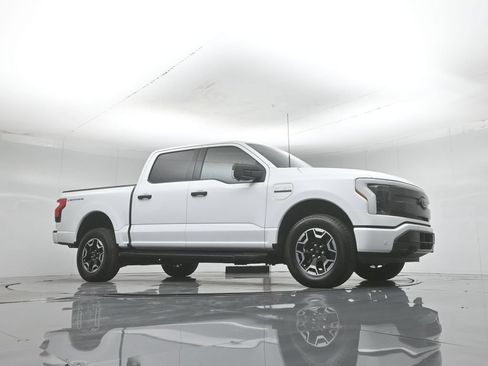 Certified 2023 Ford F150 Lightning XLT AWD/4WD image 53