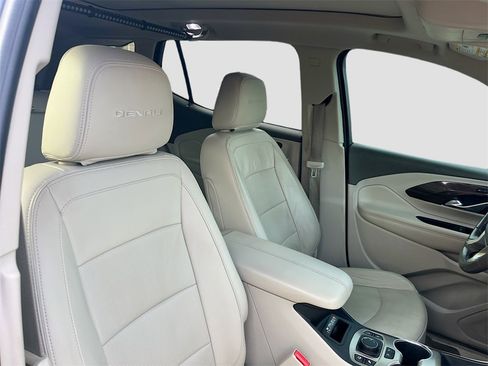 Used 2020 GMC Terrain Denali w/ Denali Premium Package image 27
