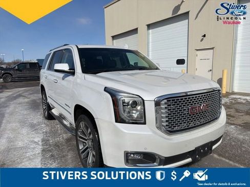 Used 2017 GMC Yukon Denali w/ Open Road Package image 3