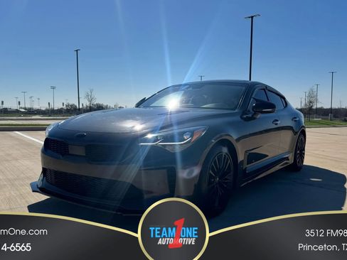 Used 2019 Kia Stinger Premium image 1