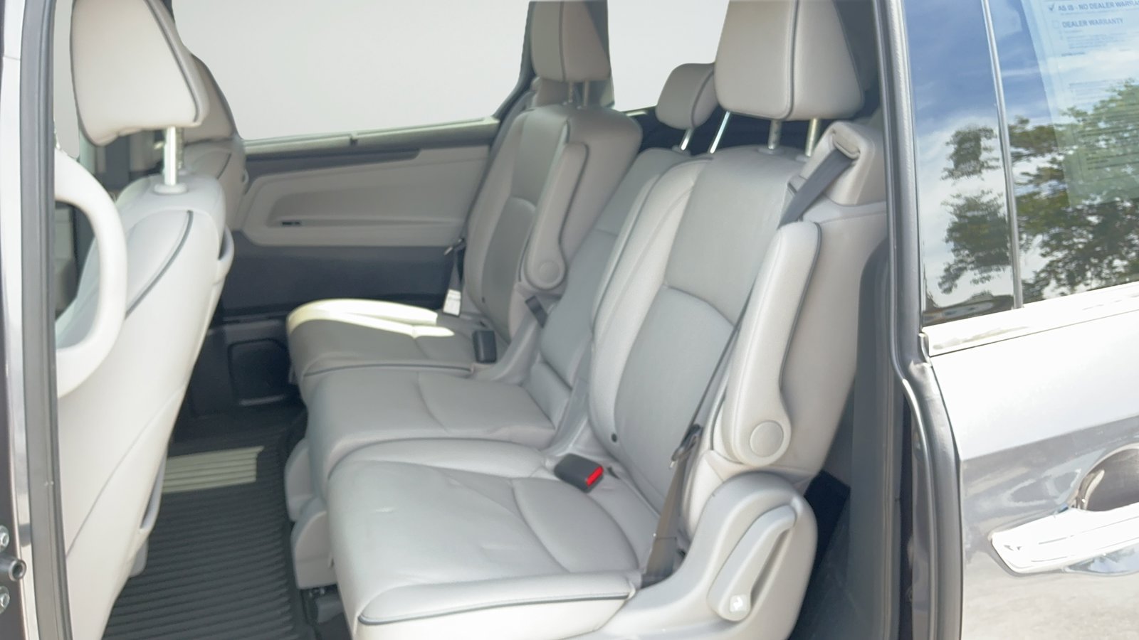 Used 2023 Honda Odyssey Elite image 45