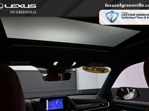 Used 2023 Toyota Highlander XSE FWD image 23