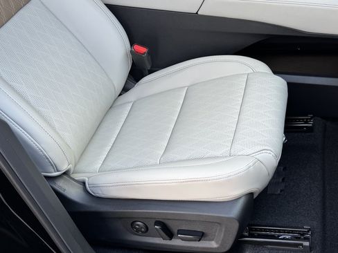 New 2026 Nissan Murano Platinum w/ Cargo Package AWD/4WD image 6