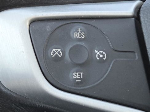 Used 2020 GMC Acadia SLT image 7