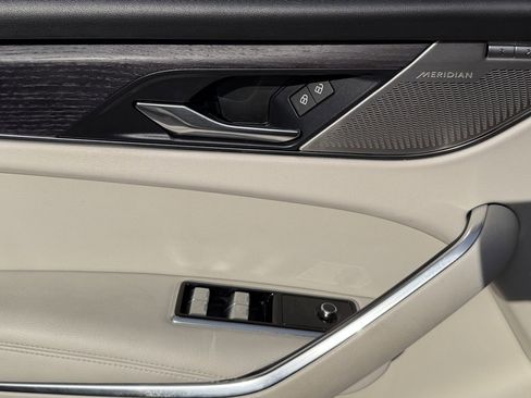 Used 2021 Jaguar F-PACE S image 29