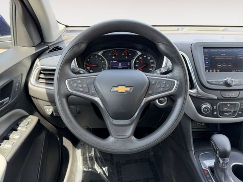 Used 2022 Chevrolet Equinox LT FWD image 13