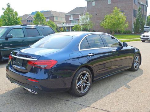 Used 2023 Mercedes-Benz E 350 4MATIC Sedan w/ Premium Package image 4