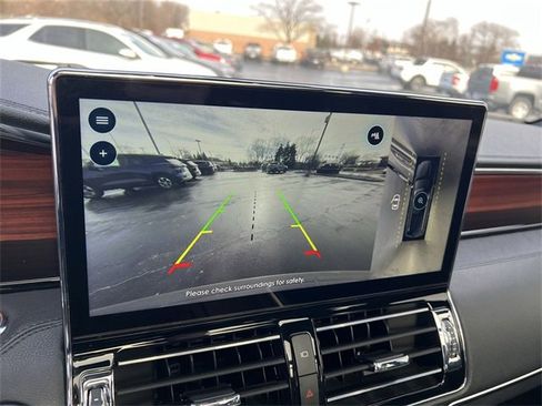 Used 2023 Lincoln Navigator L Reserve image 23