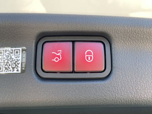 New 2026 Mercedes-Benz C 43 AMG 4MATIC Sedan image 12