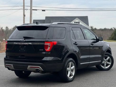 Used 2016 Ford Explorer XLT w/ Equipment Group 202A AWD/4WD image 7
