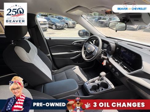 Used 2024 Chevrolet Trax LS FWD image 24