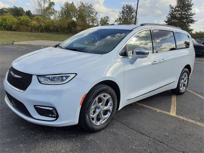 Used 2022 Chrysler Pacifica Limited