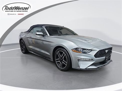 Used 2022 Ford Mustang Premium image 1