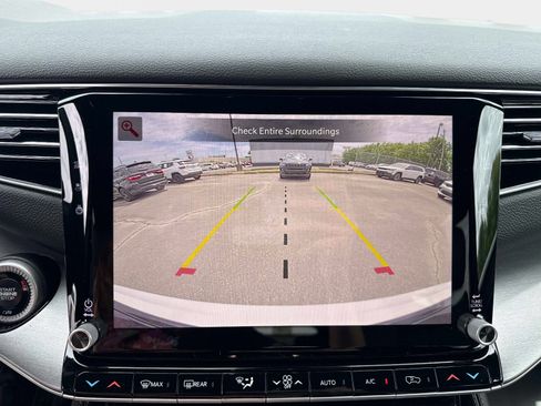 New 2026 Jeep Grand Wagoneer Limited AWD/4WD image 25