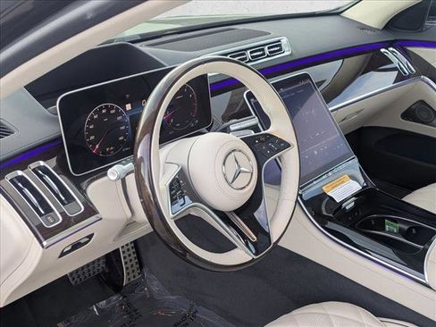 New 2026 Mercedes-Benz S 580 4MATIC Sedan image 3