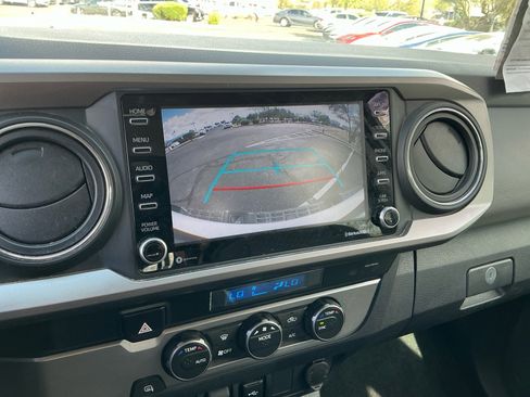 Used 2021 Toyota Tacoma SR5 image 29