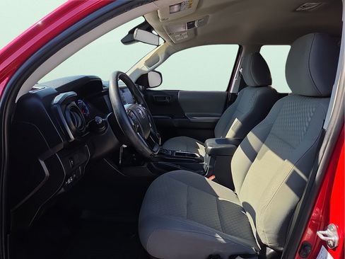 Used 2021 Toyota Tacoma SR w/ SR Convenience Package RWD image 16