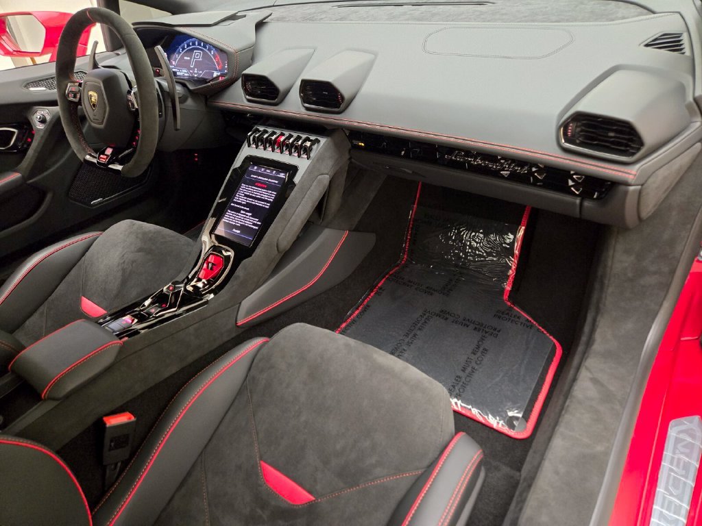 Used 2023 Lamborghini Huracan Tecnica RWD image 23