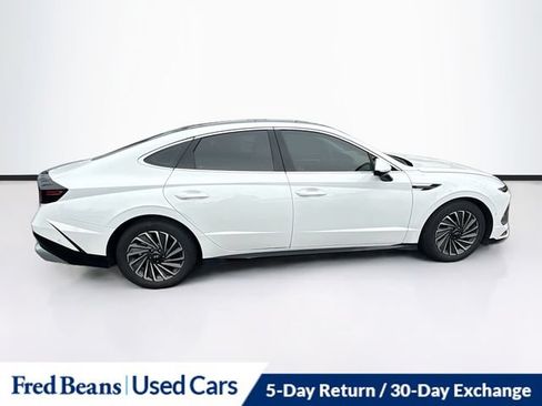 Used 2024 Hyundai Sonata Limited FWD image 11