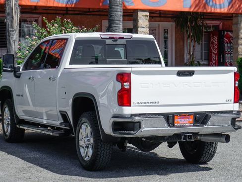 Used 2022 Chevrolet Silverado 2500 LTZ w/ LTZ Plus Package image 6