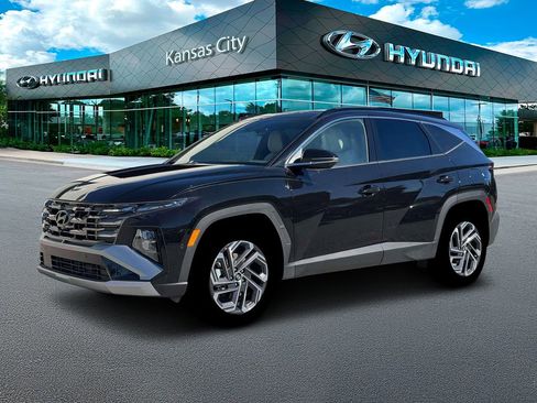New 2026 Hyundai Tucson Limited AWD/4WD image 2
