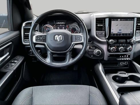Used 2022 RAM 1500 Big Horn RWD image 6