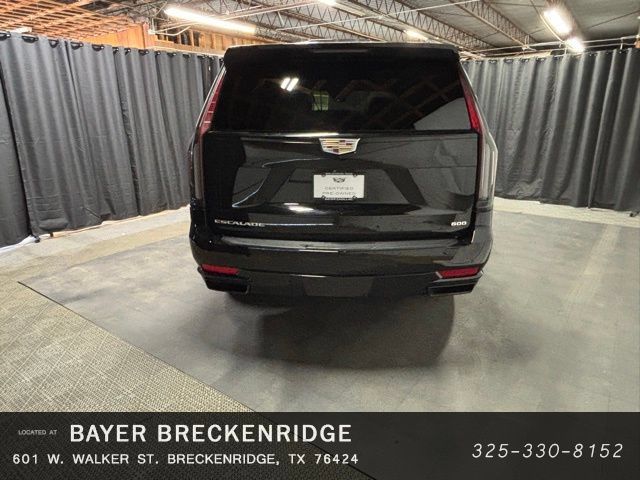 Used 2023 Cadillac Escalade ESV Sport AWD/4WD image 4