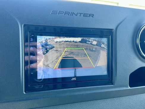 Used 2025 Mercedes-Benz Sprinter 2500 image 20