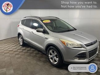 Used 2014 Ford Escape SE w/ Equipment Group 201A image 1