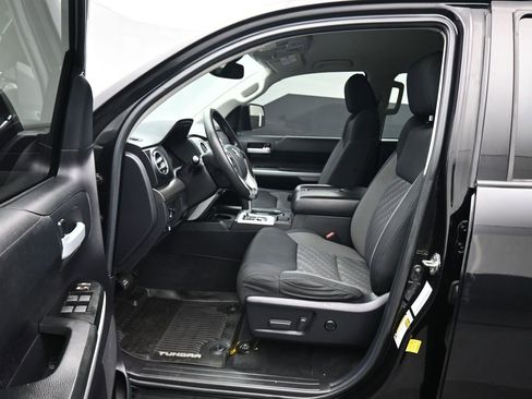 Used 2020 Toyota Tundra SR5 w/ SR5 Upgrade Package image 11