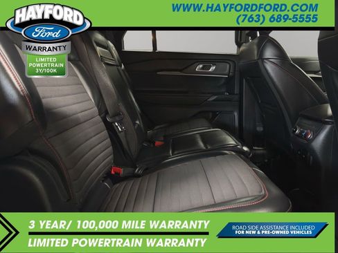 Used 2025 Ford Explorer ST-Line w/ ST-Line Street Pack AWD/4WD image 21