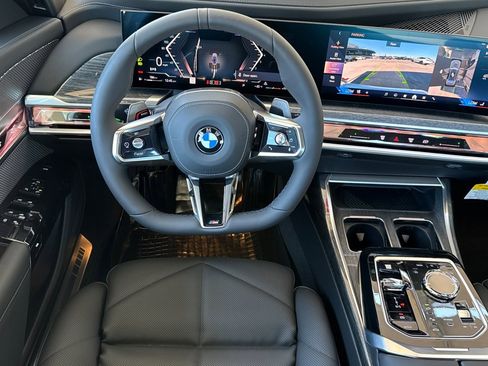 New 2025 BMW 740i image 26