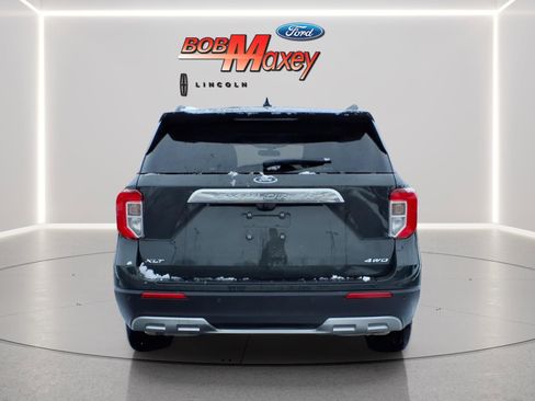Certified 2022 Ford Explorer XLT w/ Equipment Group 202A image 6