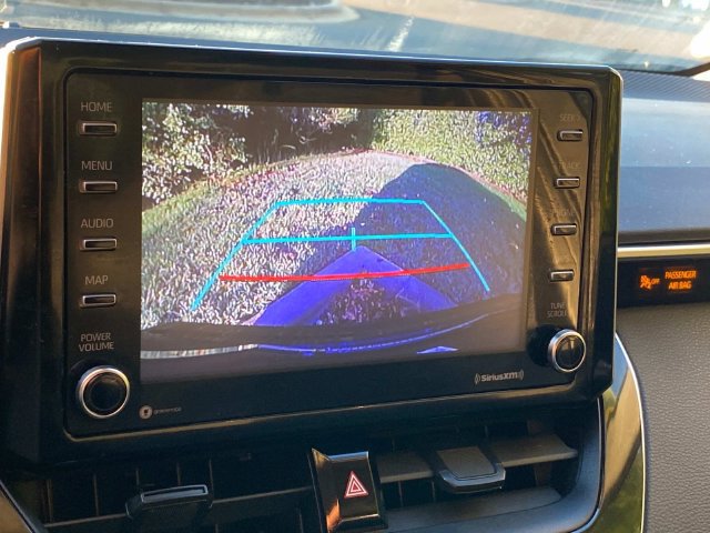 Used 2021 Toyota Corolla LE FWD image 24